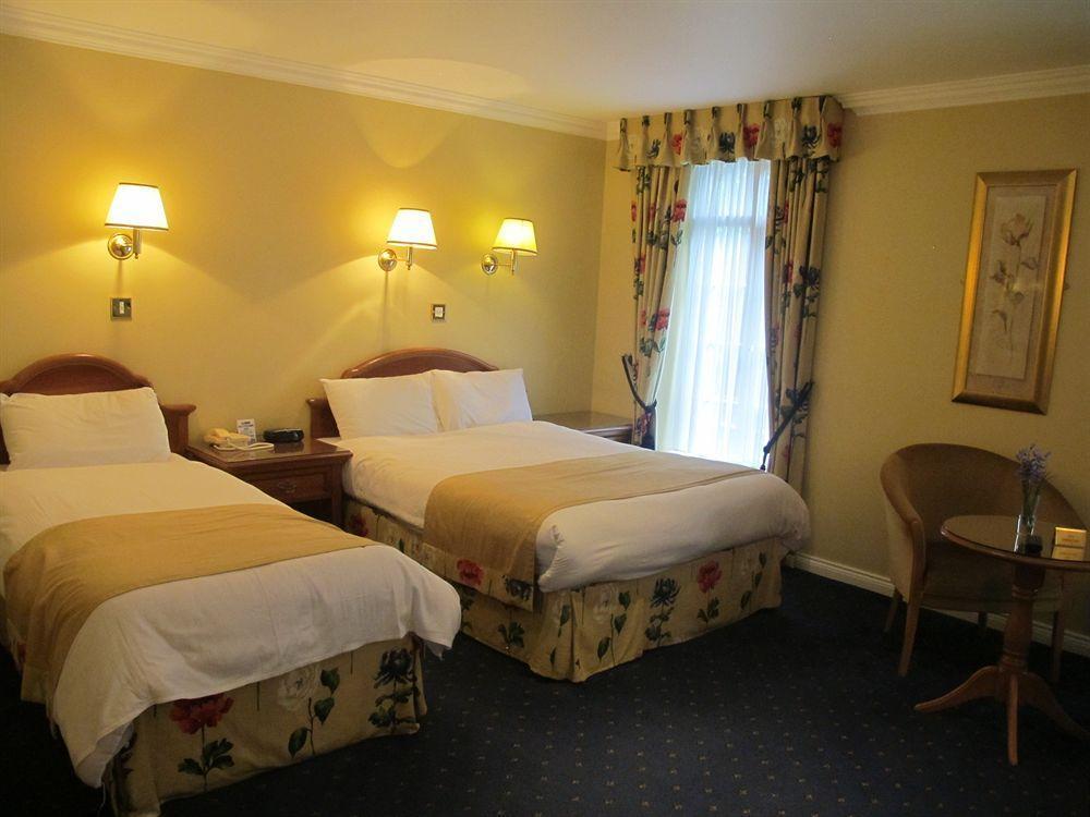 Old Weir Lodge Киларни Екстериор снимка