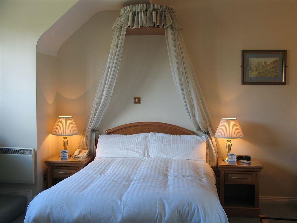 Old Weir Lodge Киларни Екстериор снимка